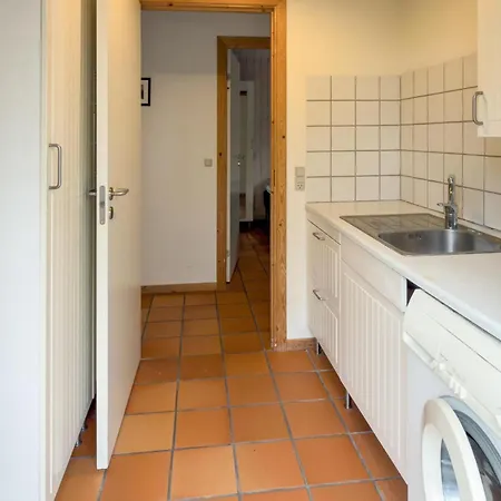 2 Bedroom Pet Friendly In Knebel