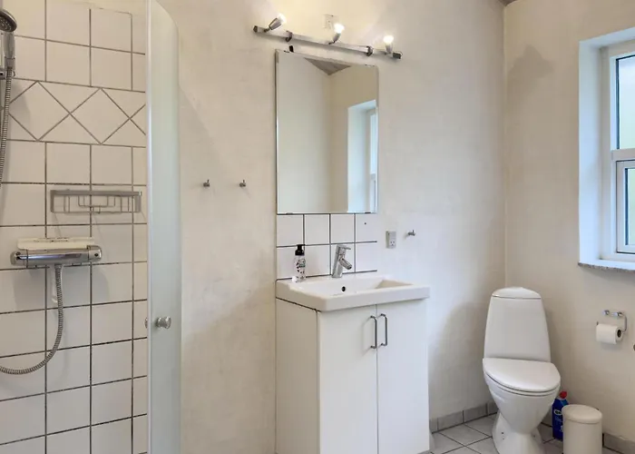 Semesterbostad 2 Bedroom Pet Friendly In *